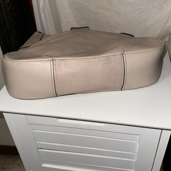 Michael Kors hobo shoulder bag - Picture 4 of 9